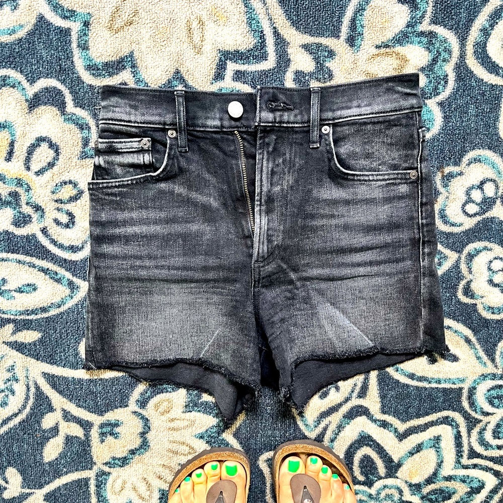 Denim Forum - The Arlo Short size 25
